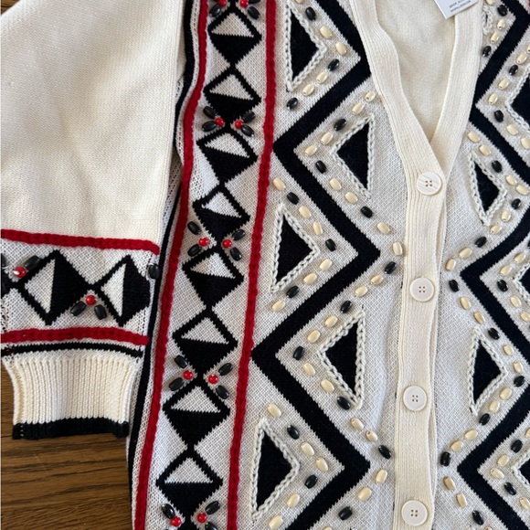 Beaded Geometric Patterned Cardigan - Picture 2 of 9
